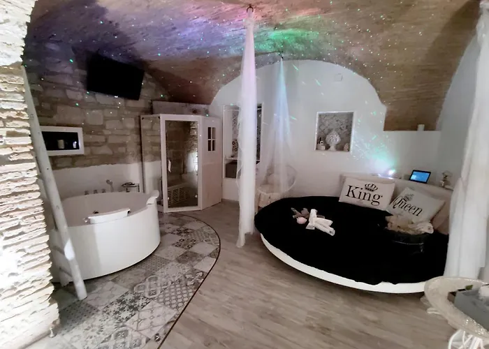 Venusuite Venosa - Luxury House, Spa & Relax -